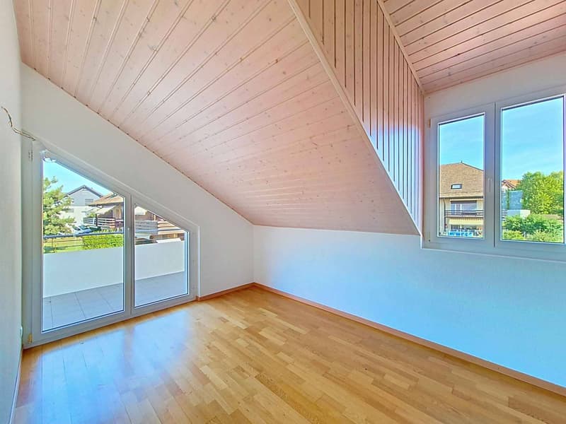 4.5 pièces lumineux ouvert sur une généreuse terrasse (4)