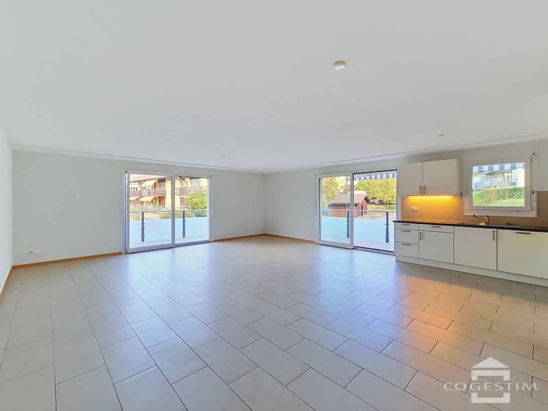 4.5 pièces aux beaux volumes avec grand balcon (2)