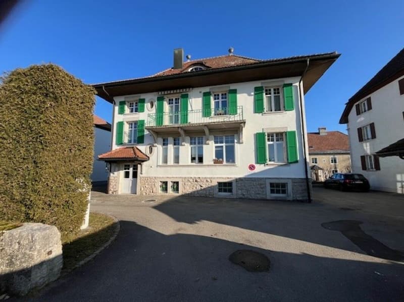 Rental income object in Les Bois JU! Renovated patrician house - multi-family or generation house - fully rented! (4)