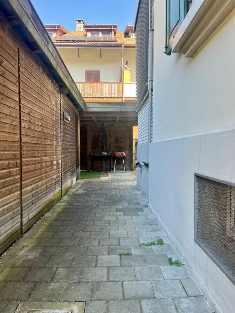 Historisches Mehrfamilienhaus mit drei Wohneinheiten in Burgdorf (14)