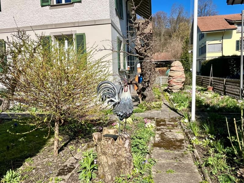 Historisches Mehrfamilienhaus mit drei Wohneinheiten in Burgdorf (2)