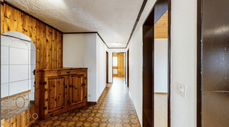 1. Etage