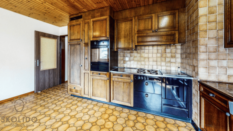 Attraktive (Ferien)-Wohnung auf zwei Etagen mit Ausbaupotenzial in Bürchen VS (9)