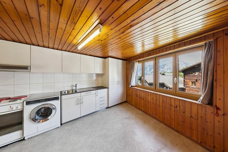 Heimelige 3,5-Zimmerwohnung mit Ausbaureserve in Bürchen VS (11)