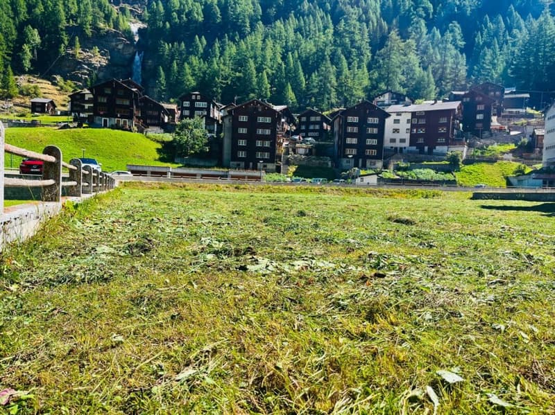 Grosszügige Baulandparzelle in Saas Balen VS für W4 Bauten (3)