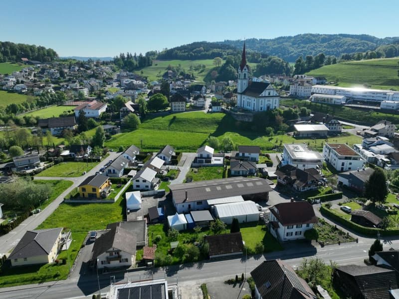 Einfamilienhaus mit grosszügigem Hobbyraum (8)