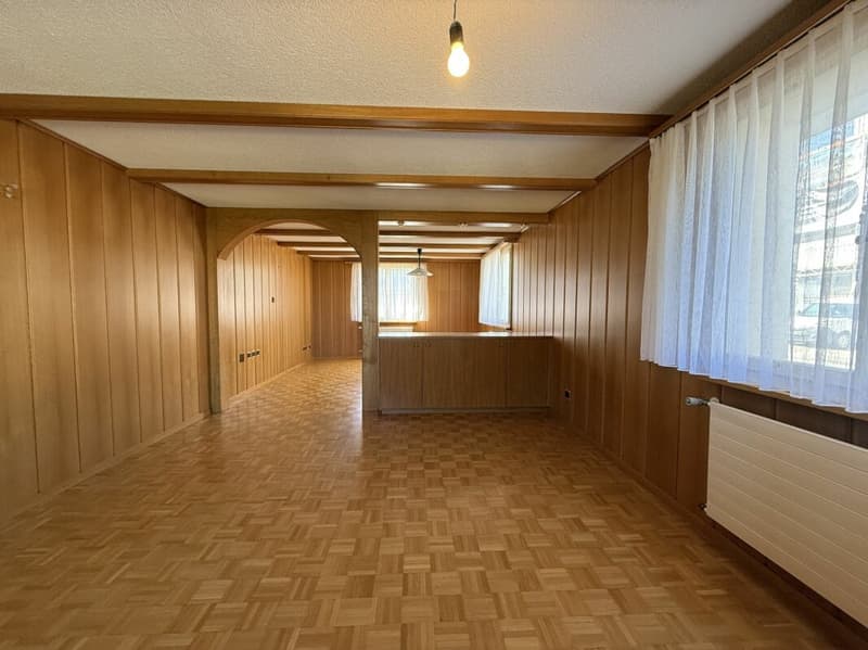 Einfamilienhaus mit grosszügigem Hobbyraum (3)