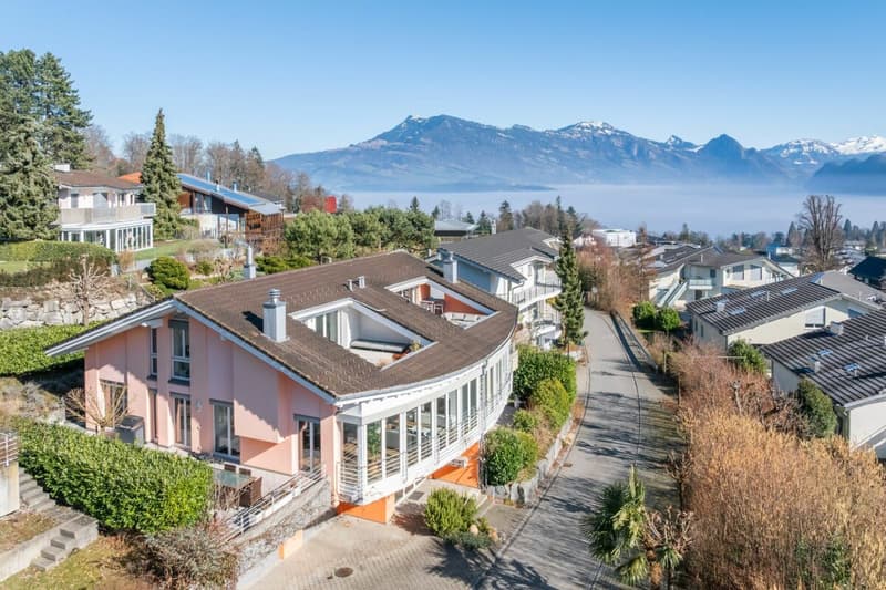 3-Familienhaus im Stockwerkeigentum (1)