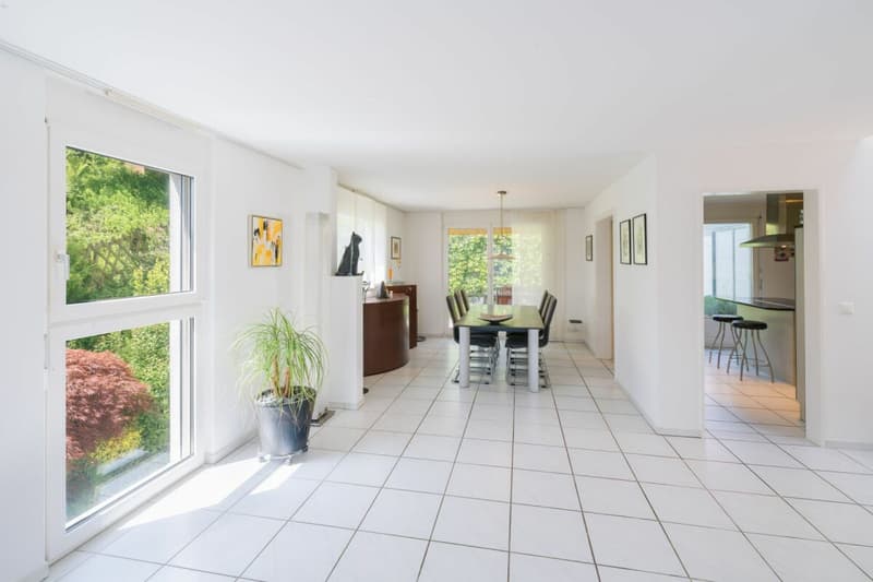 Ruhig Wohnen im Haus mit schönem Weitblick (6)