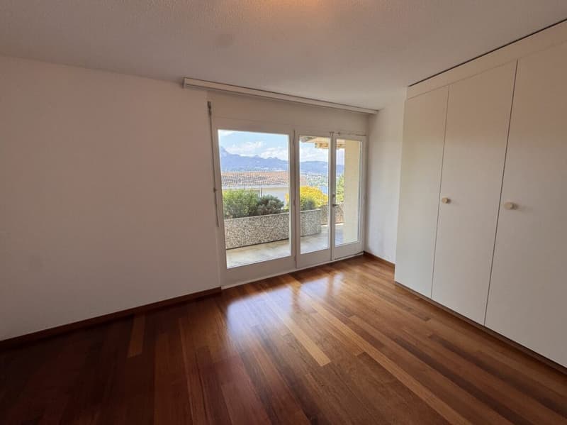 Einmalige 4.5-Zimmer Wohnung mit Teilseesicht - befristet bis 31. Juli 2027 (4)