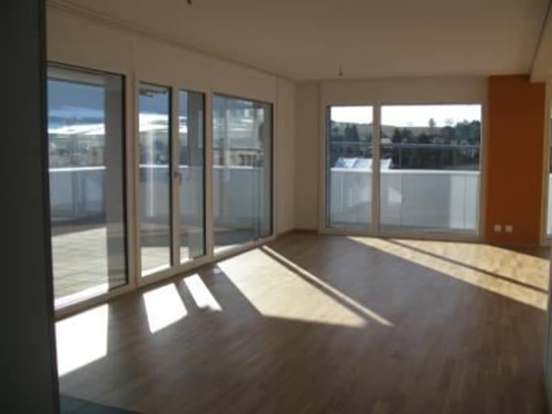 Moderne 5.5-Zimmer-Attika-Wohnung in Grosshöchstetten zu vermieten (4)