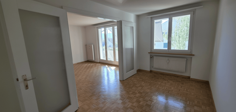 Neu sanierte helle 4-Zimmer-Wohnungen mit Balkon in ruhiger Lage – Schlatt TG (7)