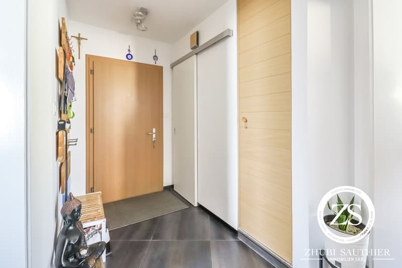 Appartement de 4 pièces rénové à St-Pierre-de-Clages (3)