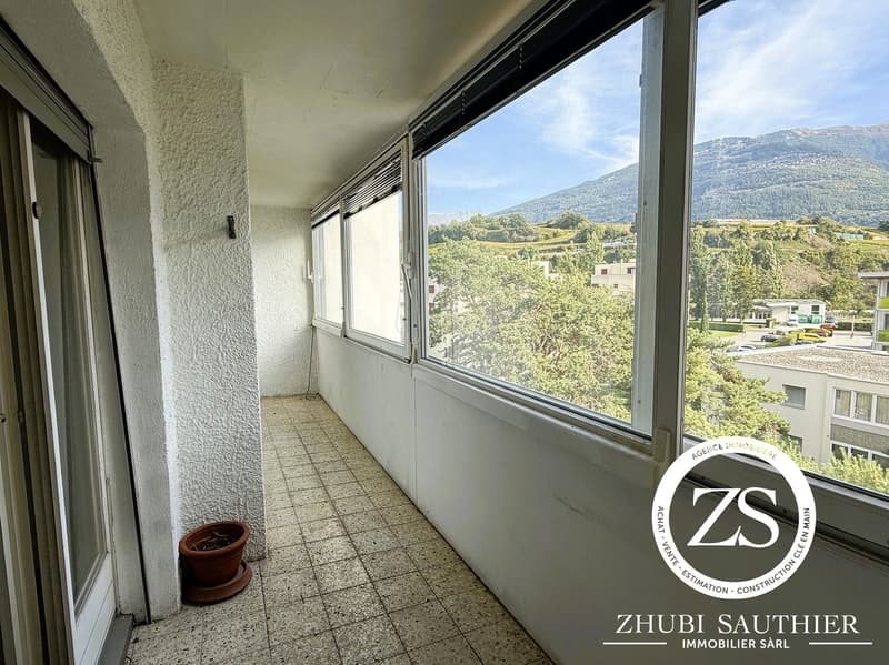 Appartement 3.5p à rénover au centre de Conthey (3)