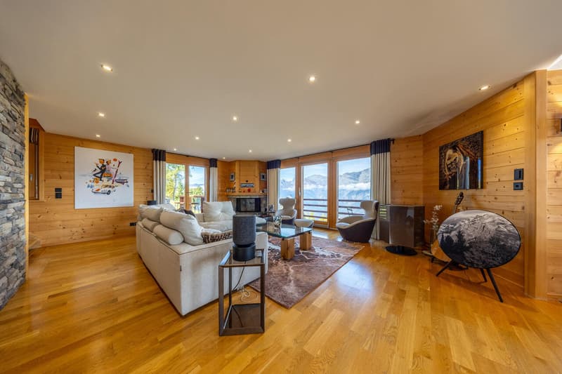 Chalet avec vue incroyable - disponible aux étrangers (5)