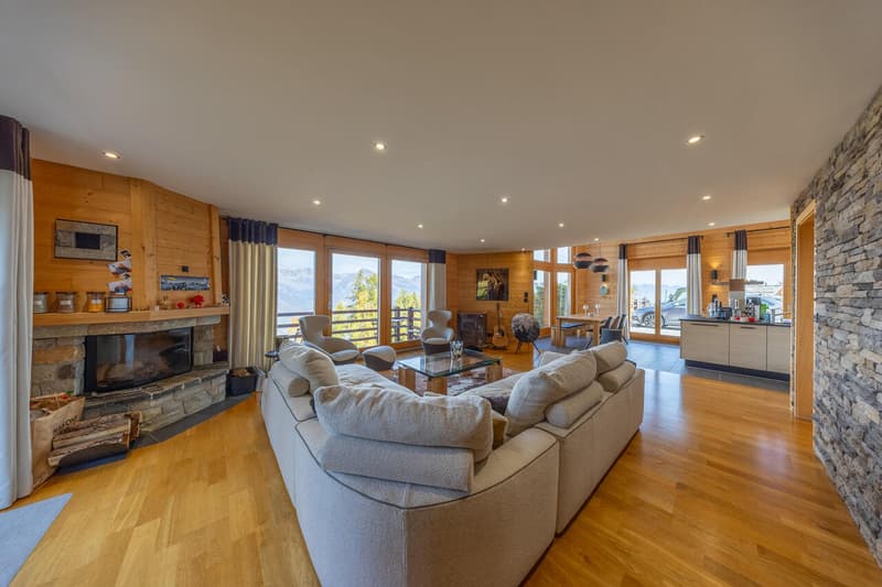 Chalet avec vue incroyable - disponible aux étrangers (6)
