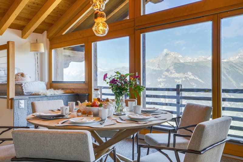 Chalet d'exception avec vue panoramique et ascenseur privatif (4)