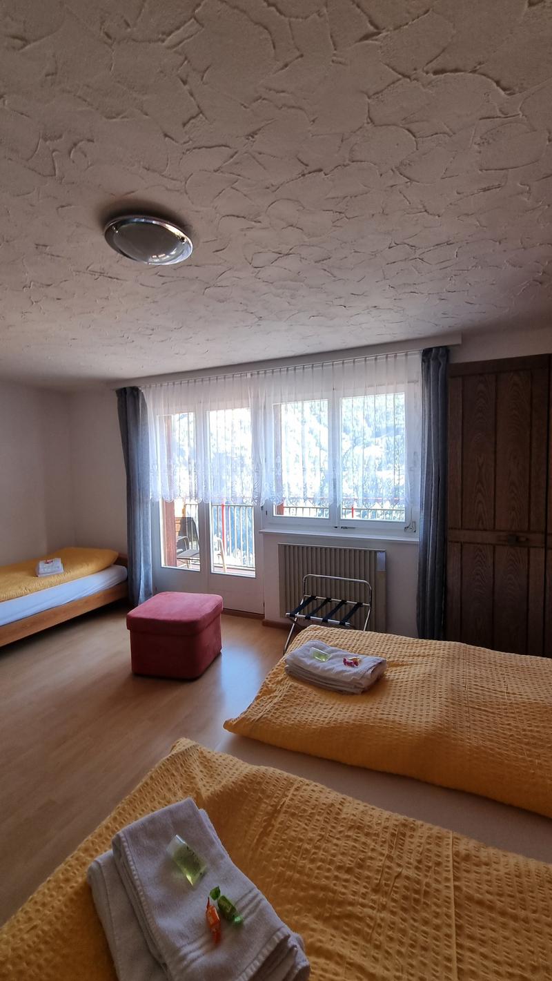 Hotel-Restaurant mit 6 Zimmern & 5.5-Zi-Wohnung – sonnige Aussichtslage 20 Min. von Visp (16)