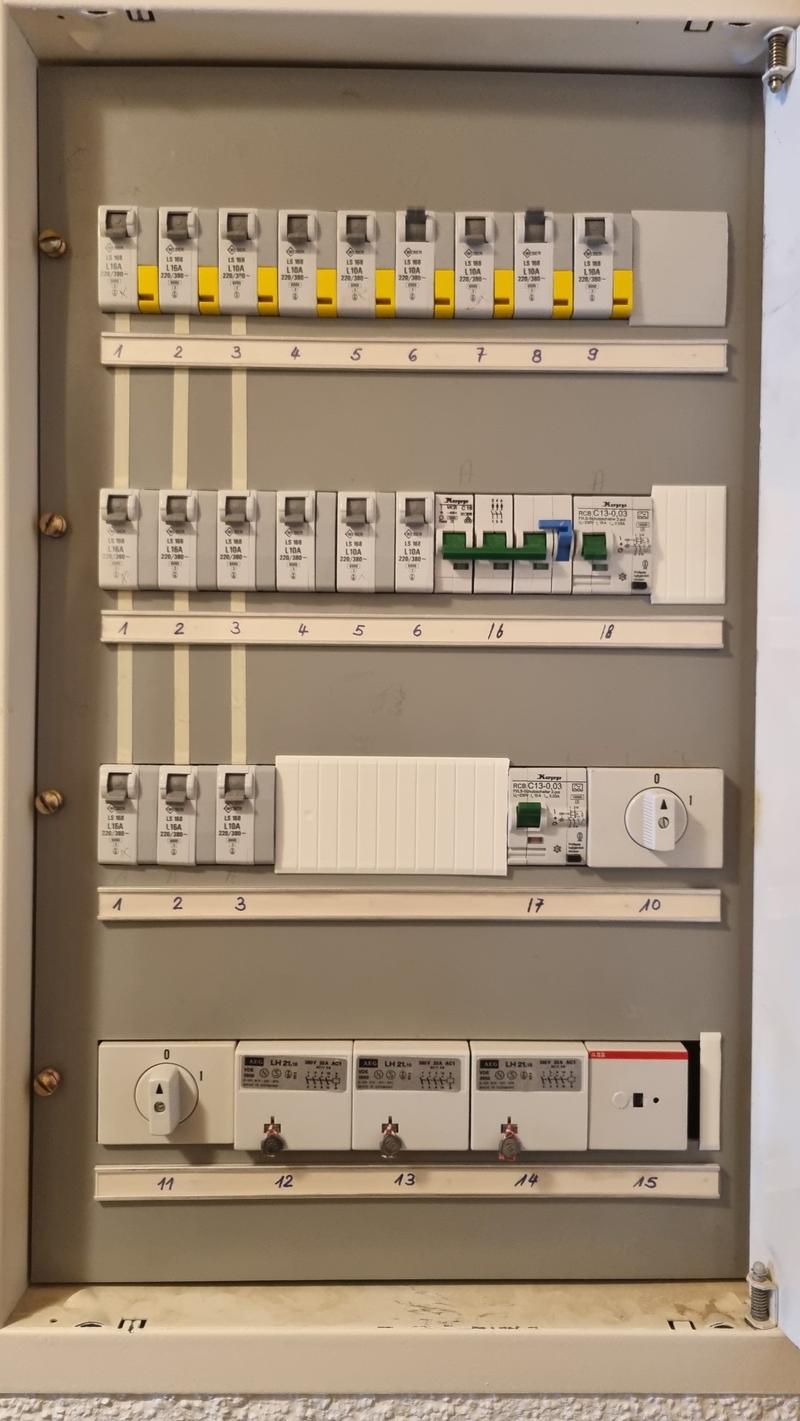 Multifunktionale Liegenschaft mit 540 m2 Nutzfläche. Top Preis - Leistungsverhältnis (32)