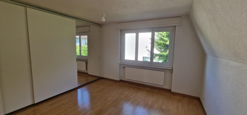 Charmantes 5.5-Zimmer-Einfamilienhaus in Oftringen – Sofort verfügbar! (6)