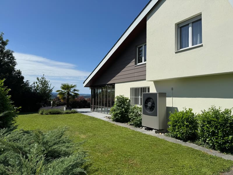 Charmantes 5.5-Zimmer-Einfamilienhaus in Oftringen – Sofort verfügbar! (10)