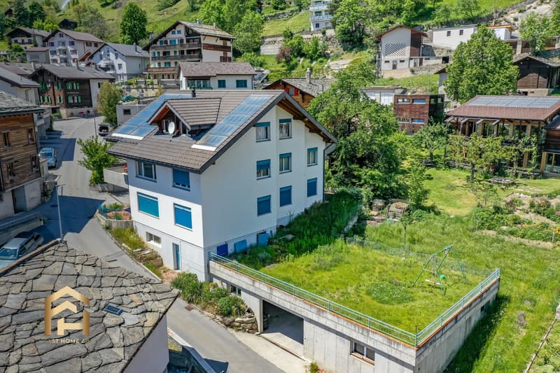 Appartement spacieux de 5,5 pièces avec possibilité d'agrandir l'espace mansardé (9)