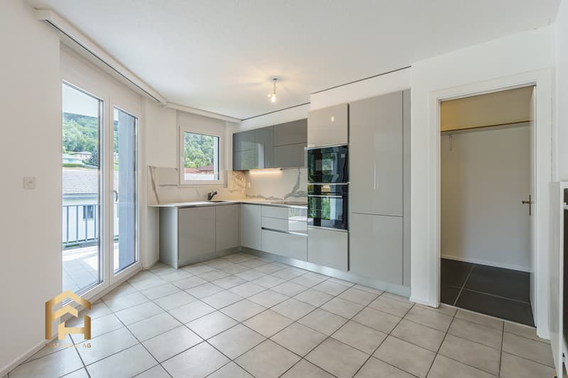 Appartement calme de 4,5 pièces à Agarn avec place de jardin (2)