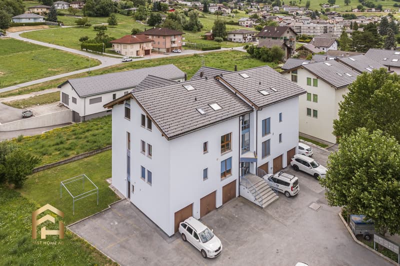 Appartement calme de 4,5 pièces à Agarn avec place de jardin (12)