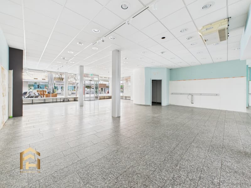 Ubicazione commerciale attraente in posizione di vertice sulla Bahnhofstrasse a Visp (2)