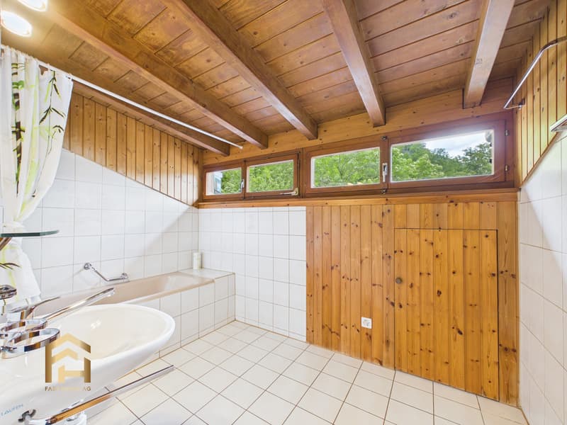 Wohnung OG - Badezimmer