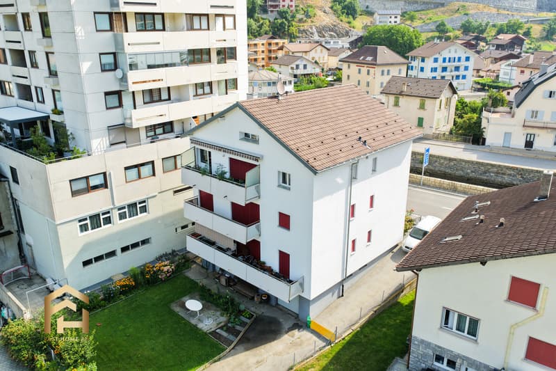 Zentral gelegene 4.5 ZWG mit Balkon und Gartensitzplatz (13)