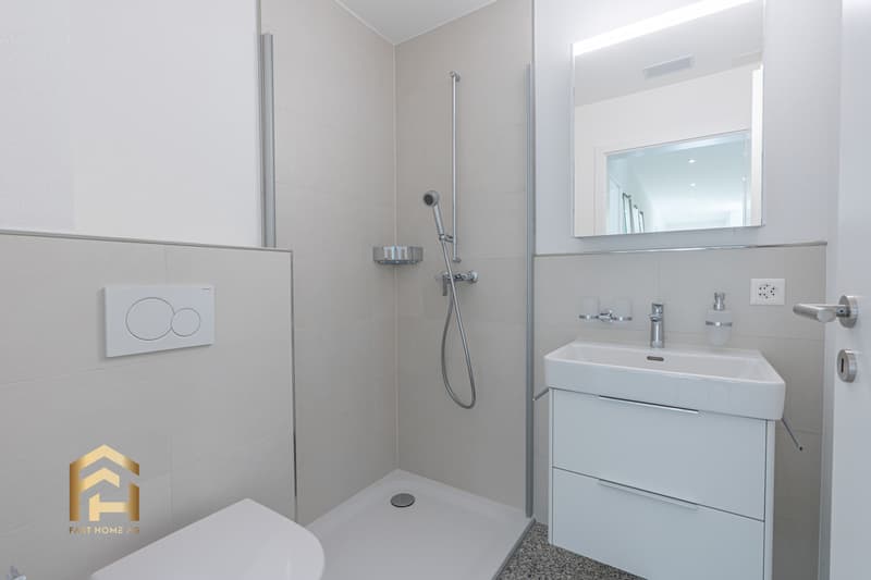 Idyllische 4.5 Terrassen Wohnung in Termen (8)