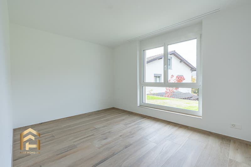 Idyllische 4.5 Terrassen Wohnung in Termen (2)