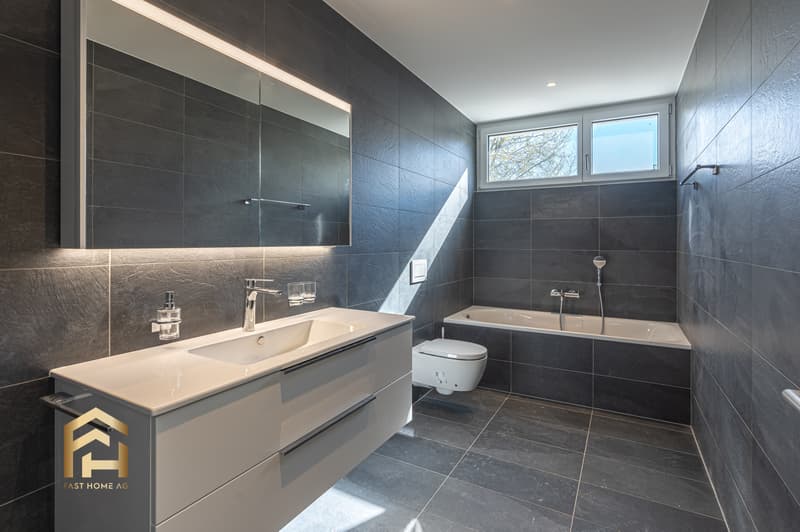 Top-Modern wohnen in Visp West: Neuwertige 4.5-ZWG (8)