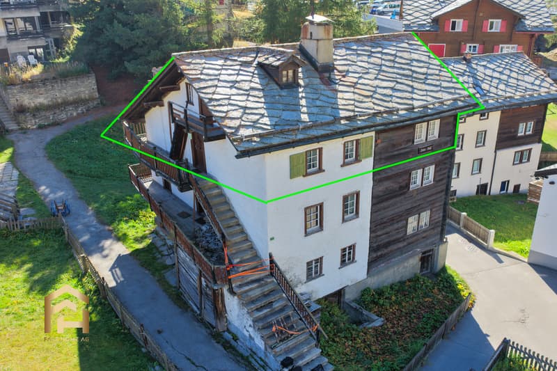Umbauprojekt mit Maisonette-Potenzial in Saas-Fee, Zweitwohnsitz bewil (1)