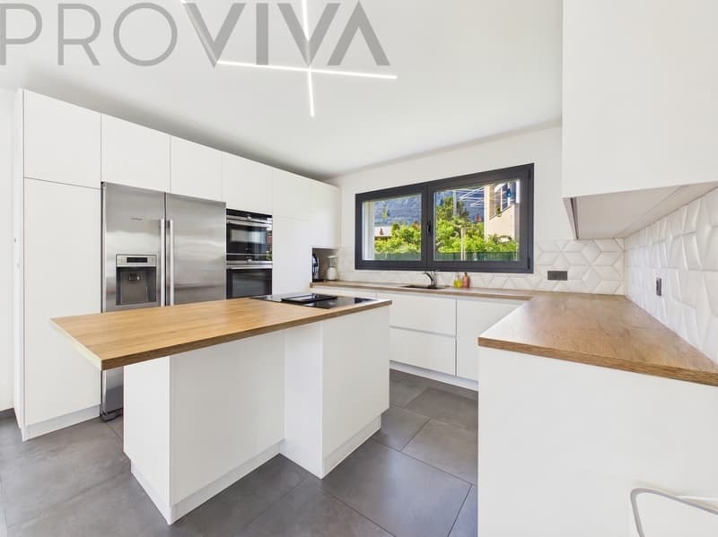 Wohnen, das sich selbst finanziert -- Villa mit Mietstudio in Grimisuat (5)