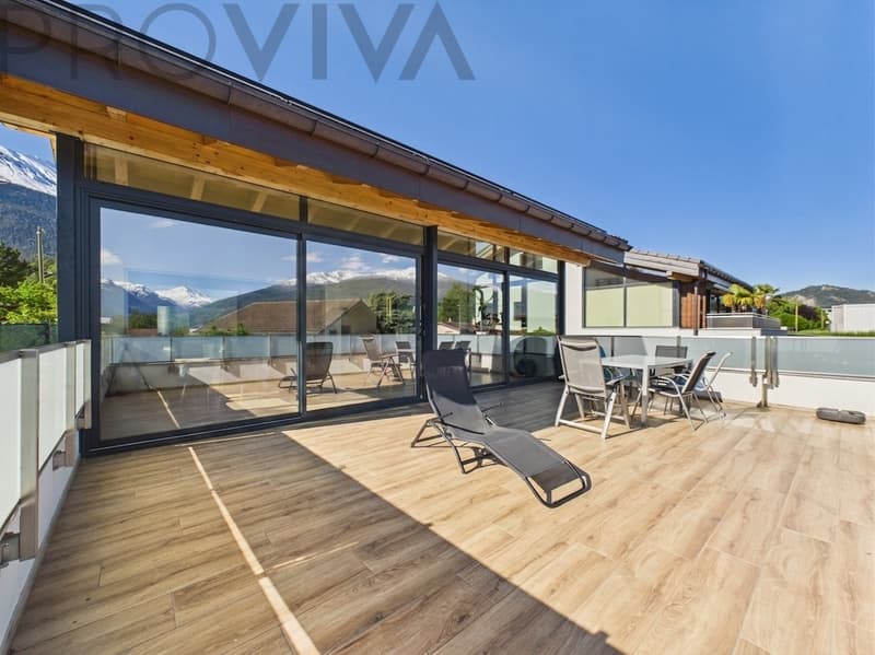 Wohnen, das sich selbst finanziert -- Villa mit Mietstudio in Grimisuat (2)
