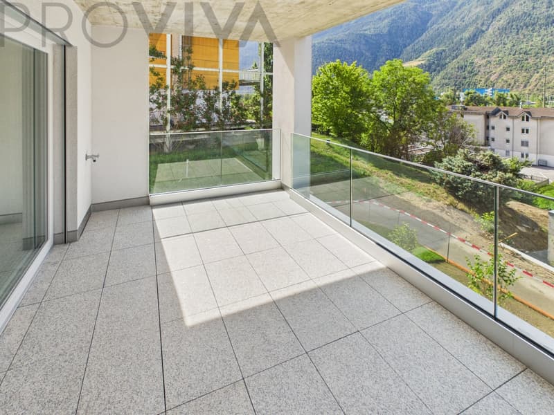 Topmodern mit traumhafter Aussicht und absoluter Ruhe (7)