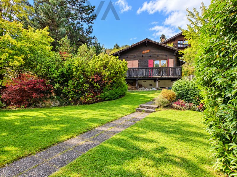 Ein Chalet für den Anfang... die Villa gibt's obendrauf! (1)