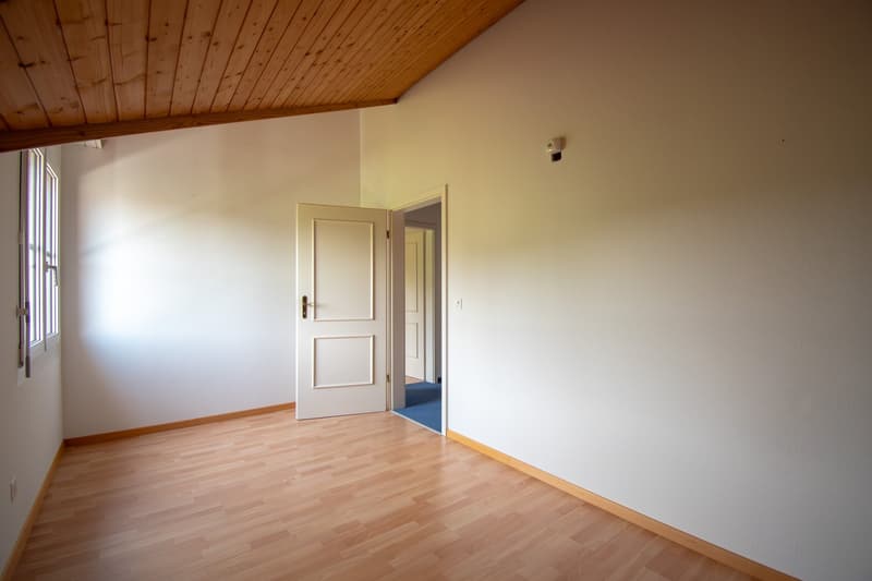 Attraktive 5.5 Zimmer-Maisonette-Wohnung mit Balkon (23)