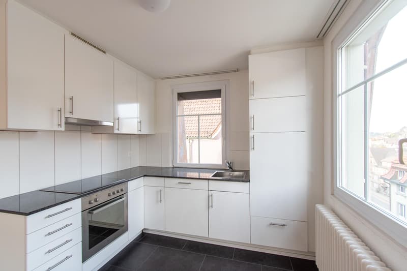 Sonnige 3.5 Zimmer-Wohnung mit Ausblick (4)