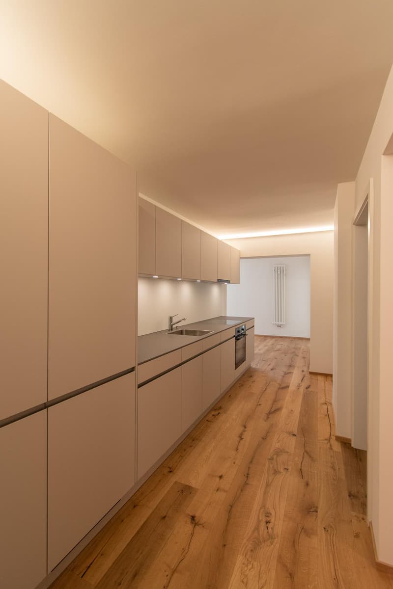 Moderne 2.5 Zimmer-Wohnung mit Altbaucharme (11)