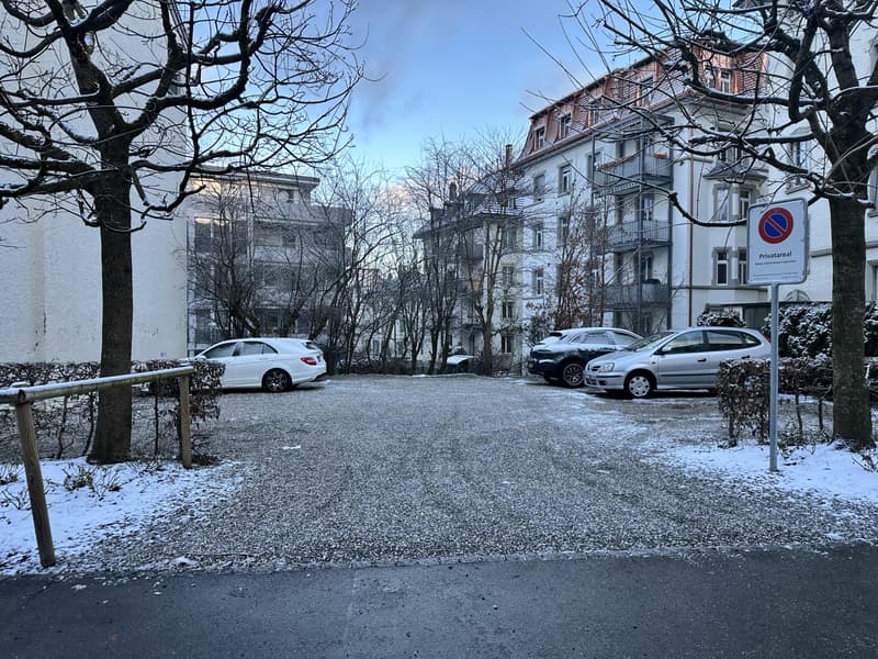 Parkplatz Nähe Kreuzbleiche St. Gallen (2)