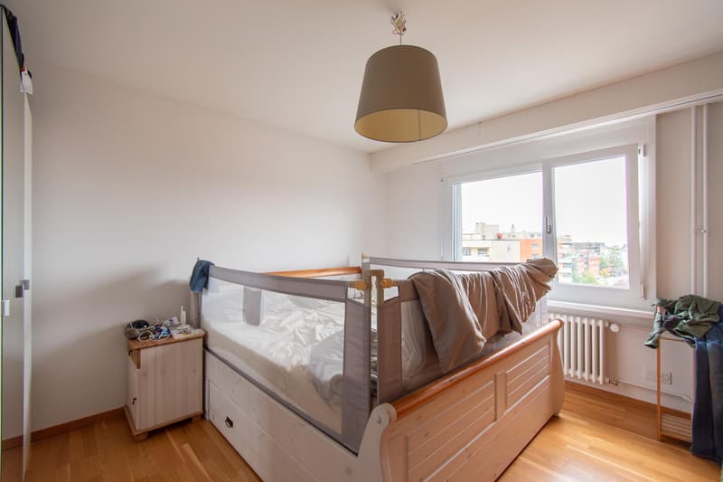Helle 3.5 Zimmer-Wohnung mit Balkon und schöner Aussicht (8)