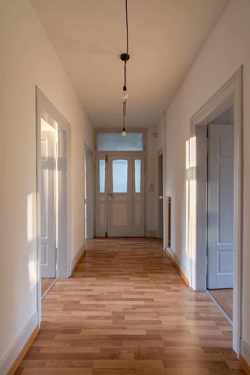 Charmvolle 4.5 Zimmer-Wohnung an ruhiger Lage (11)
