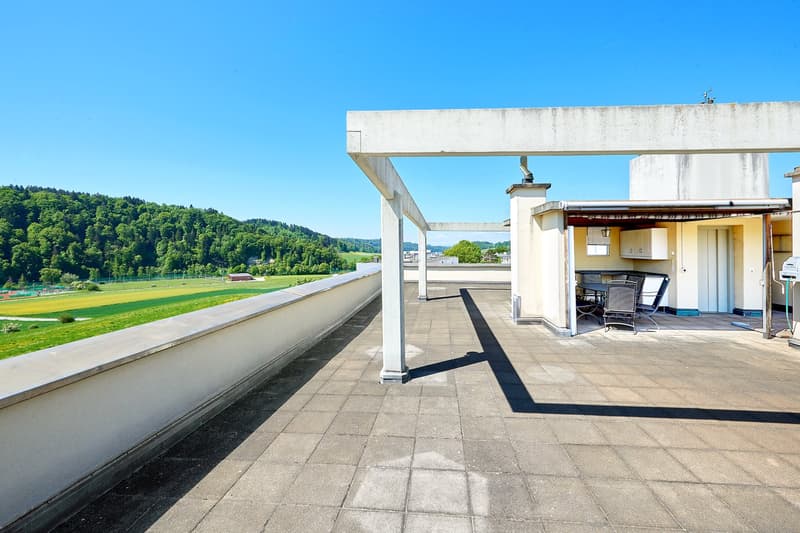 Grosszügige 6.5-Zimmer-Dachwohnung mit eigener Dachterrasse in Hinterkappelen (15)