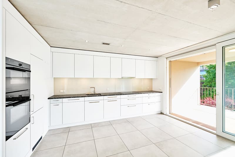 Moderne, sonnige und neuwertige 4.5-Zimmerwohnung in Brügg BE (4)