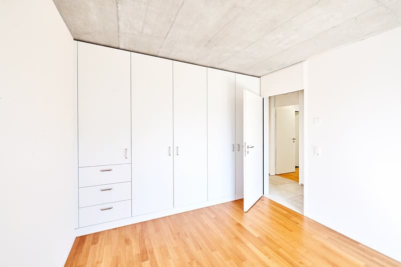 Moderne, sonnige und neuwertige 4.5-Zimmerwohnung in Brügg BE (8)