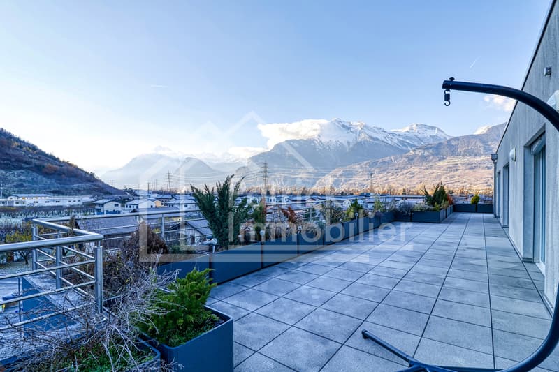 Magnifique attique de 165m2 au coeur d'Aproz (11)