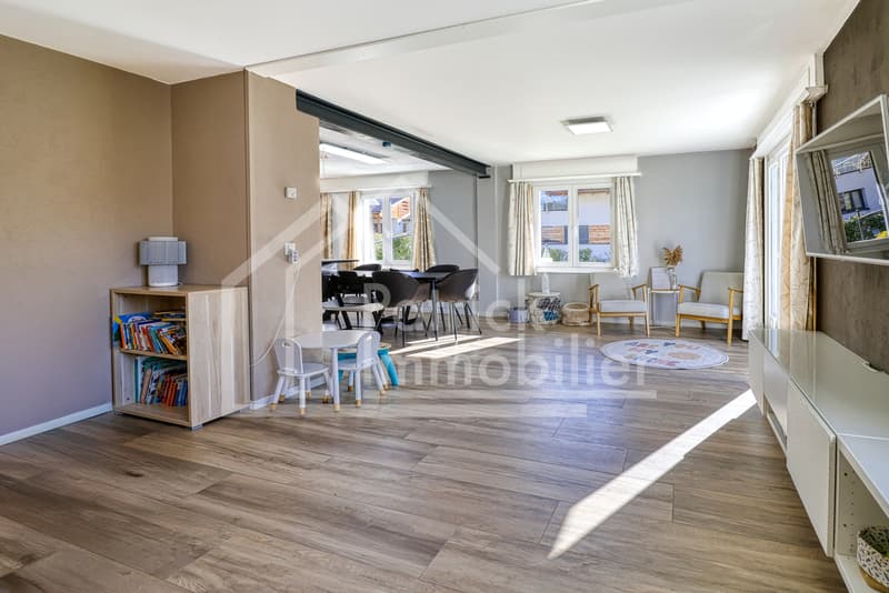 Villa avec deux logements indépendants à Vollèges (4)